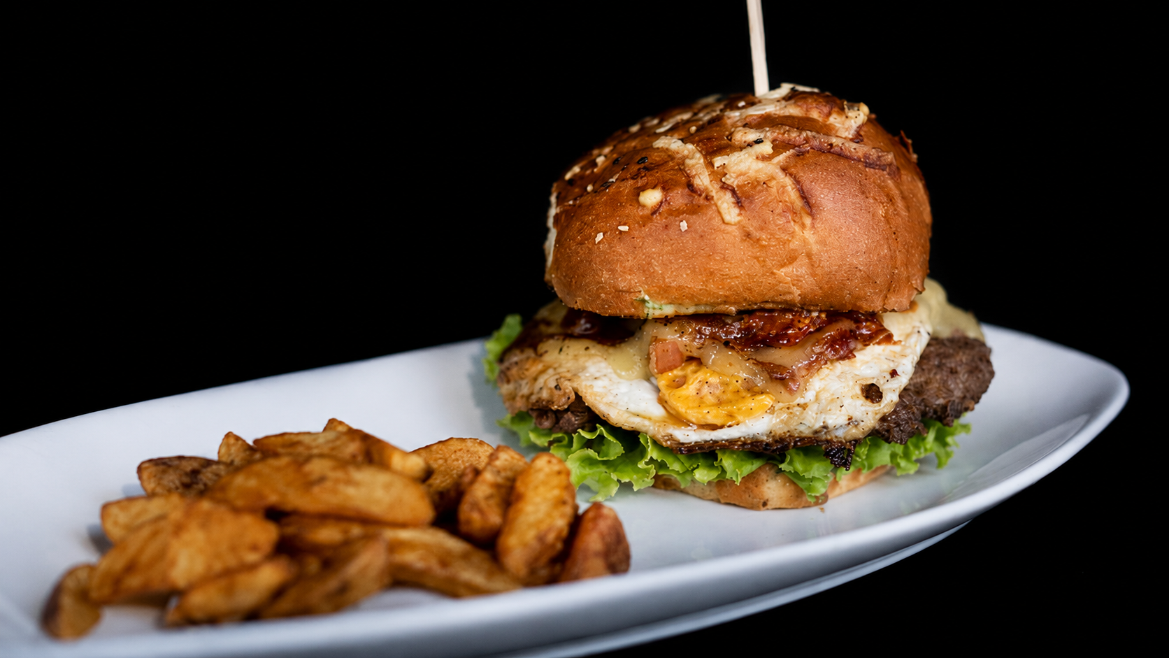 FRANCIS BBQ CHEESE BURGER